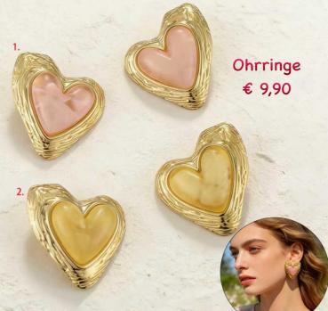 Ohrringe in Herzform