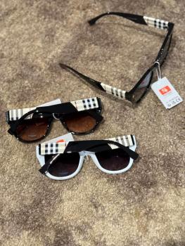 Sonnenbrille mit Design